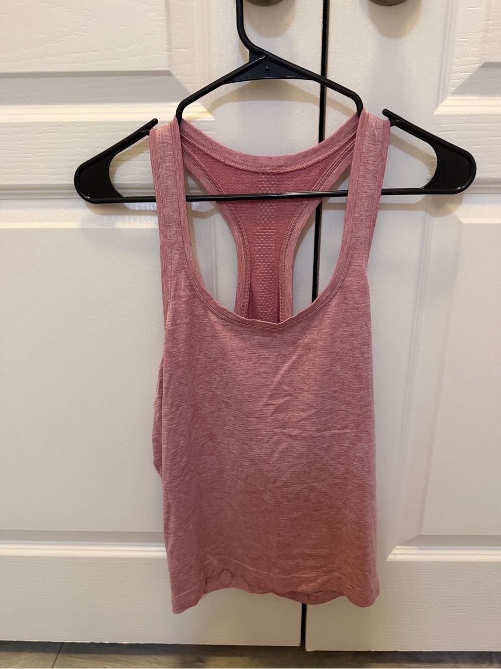 Lululemon Swiftly Tech Razorback Tank Top - Pink